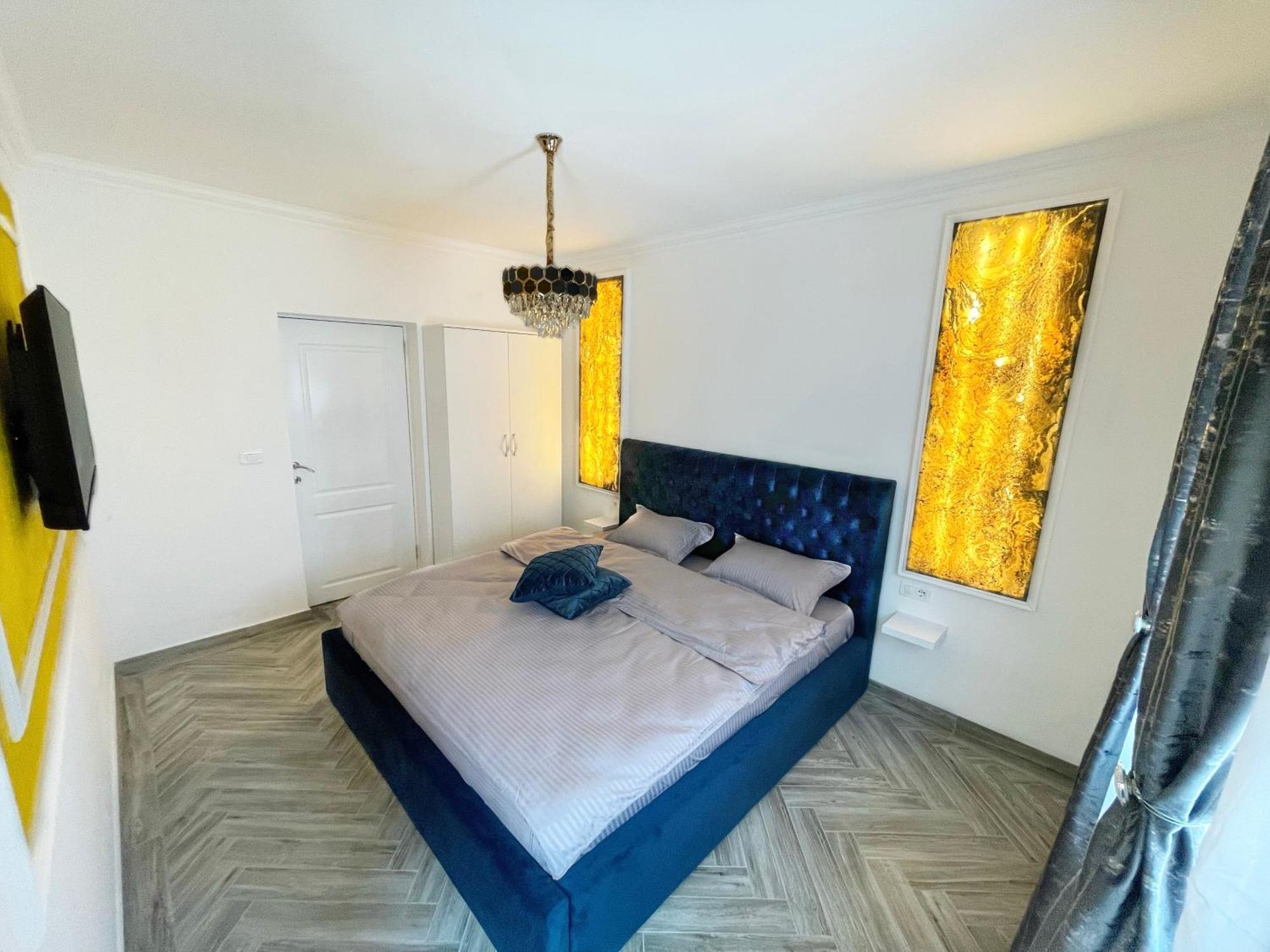 Rv Premium Apartments Arad Ngoại thất bức ảnh