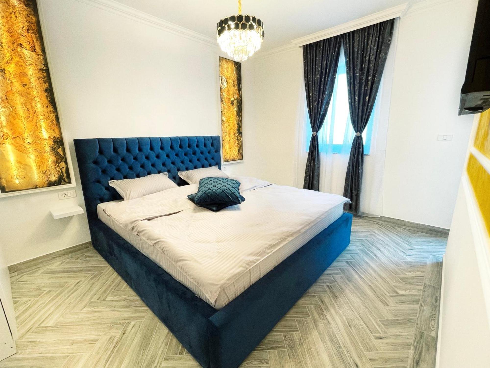 Rv Premium Apartments Arad Ngoại thất bức ảnh