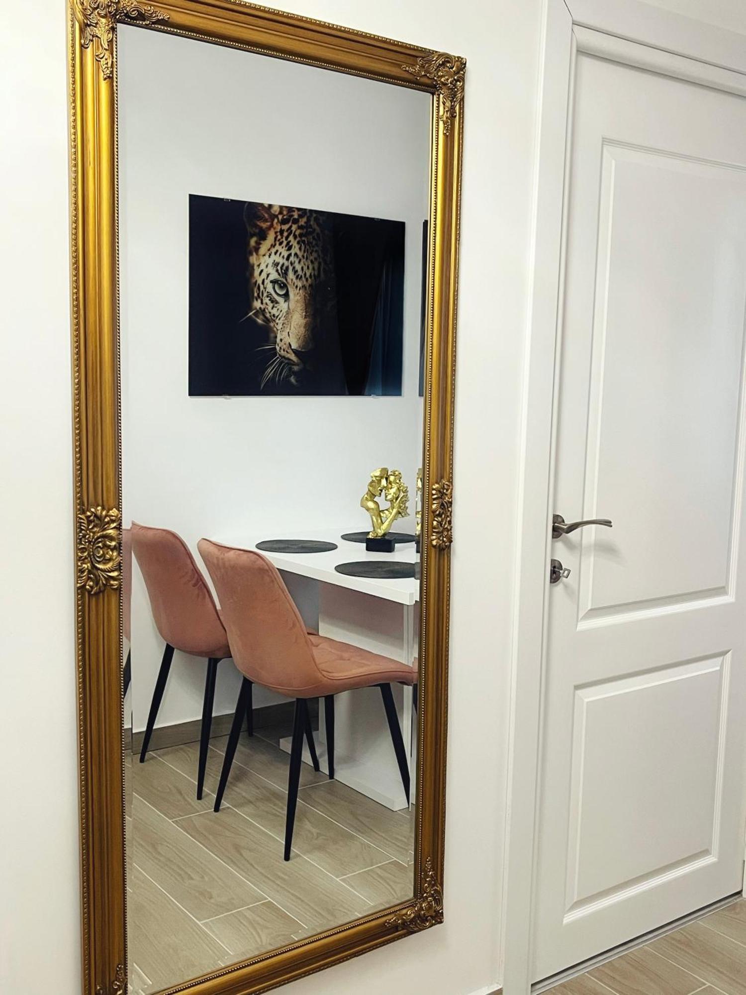 Rv Premium Apartments Arad Ngoại thất bức ảnh