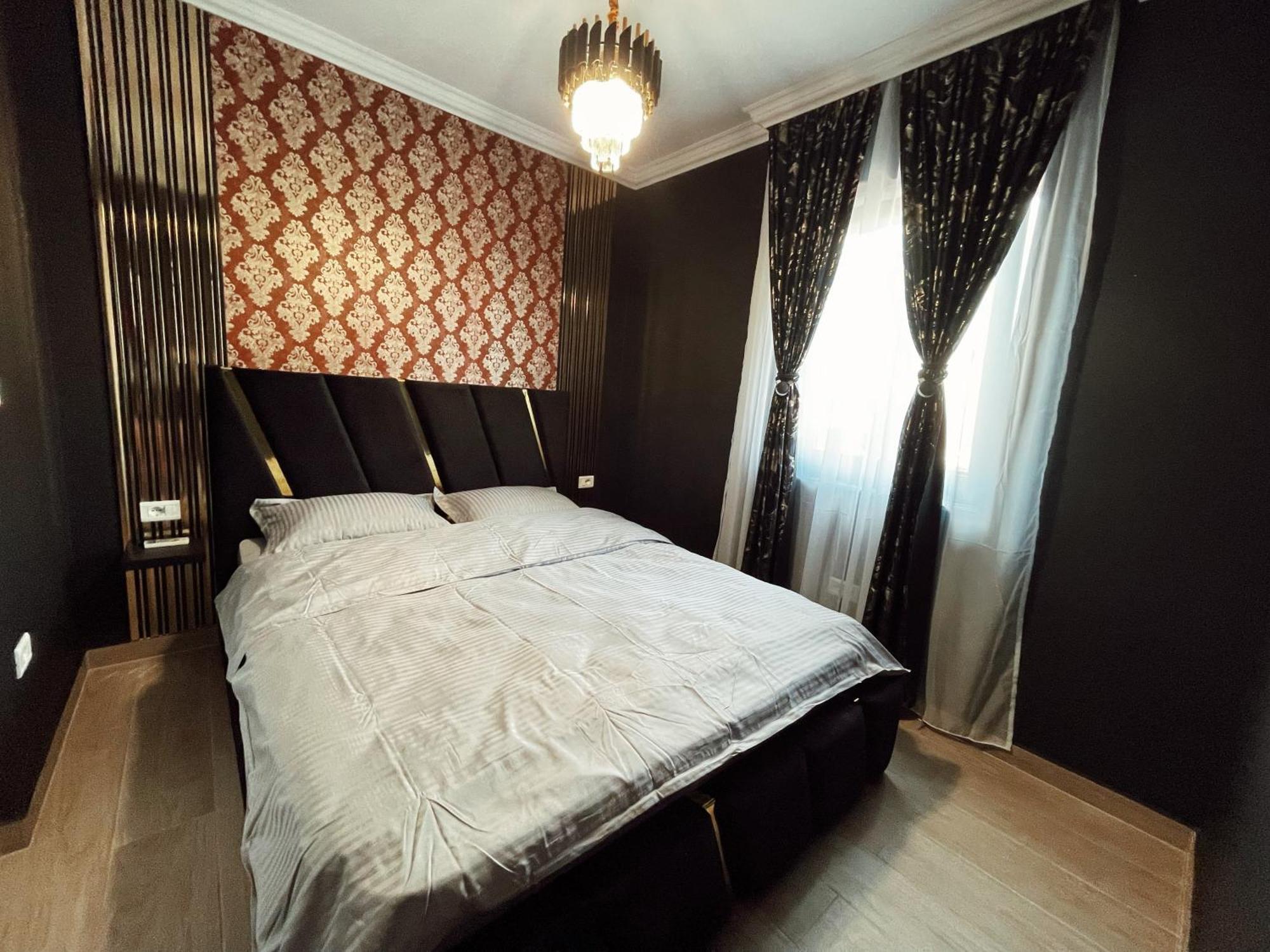Rv Premium Apartments Arad Ngoại thất bức ảnh