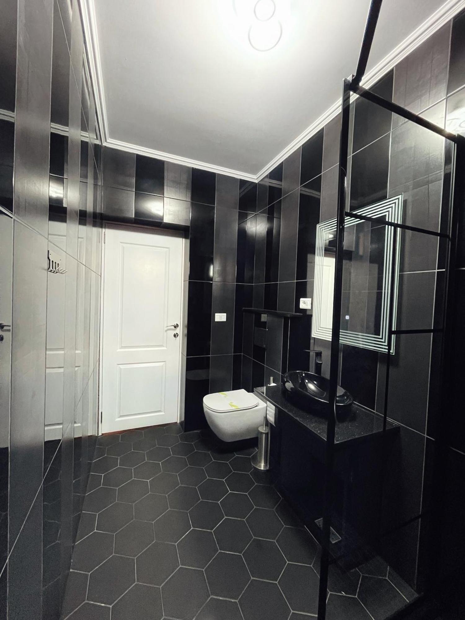 Rv Premium Apartments Arad Ngoại thất bức ảnh